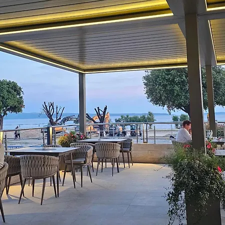 Adela Apartments Znjan Split Exterior photo