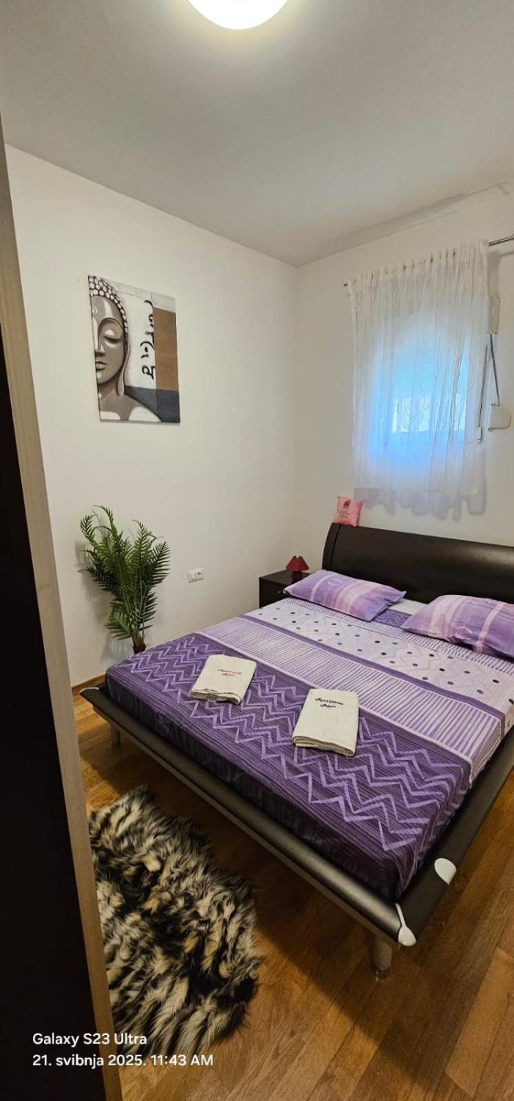 Adela - Znjan Appartement *